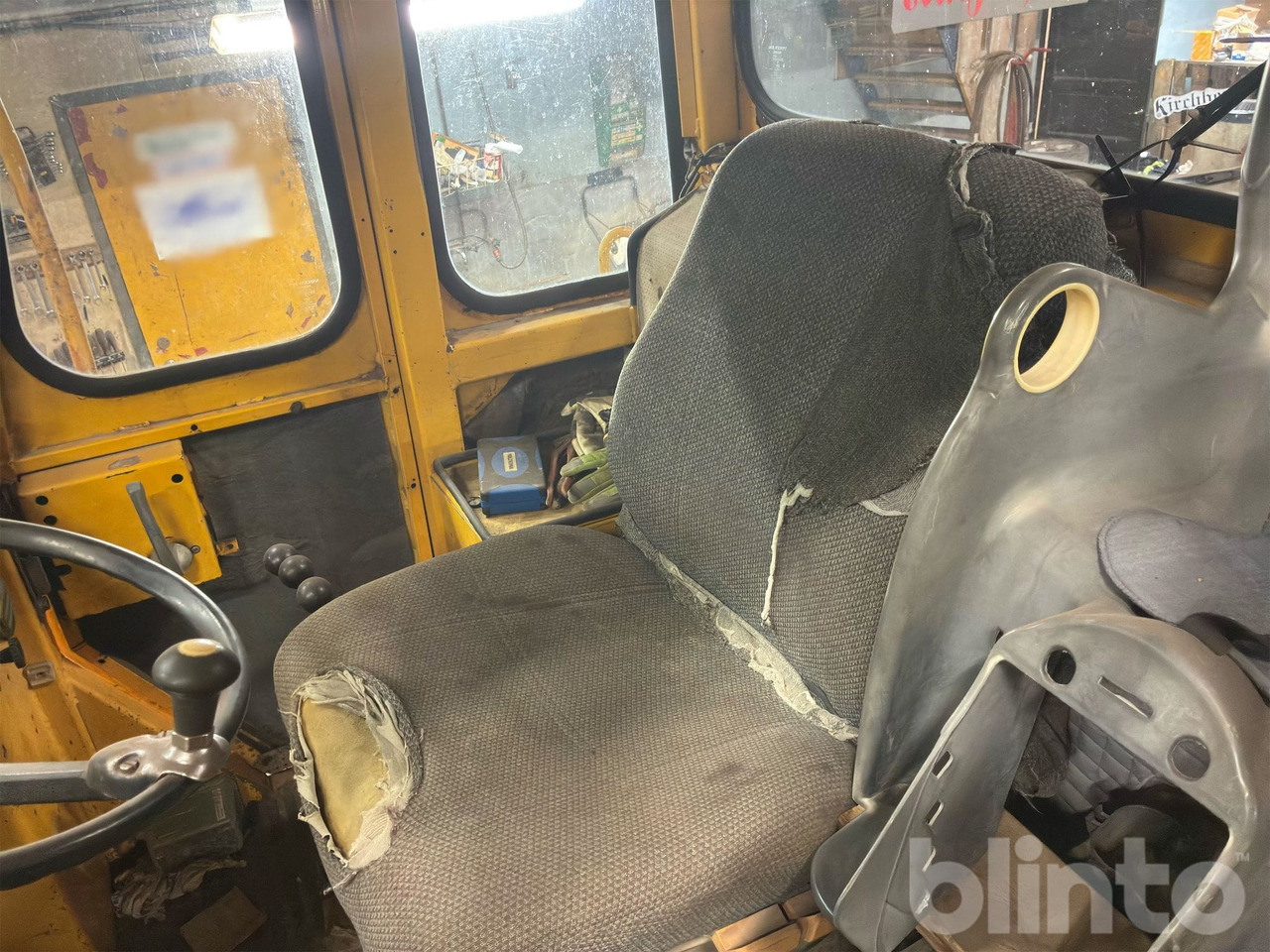 Chargeuse sur pneus Volvo 4400