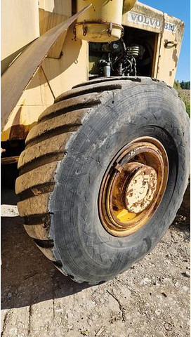 Chargeuse sur pneus Volvo BM 1254 Oltimer Radlader