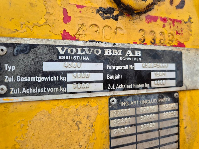 Chargeuse sur pneus Volvo BM 4300