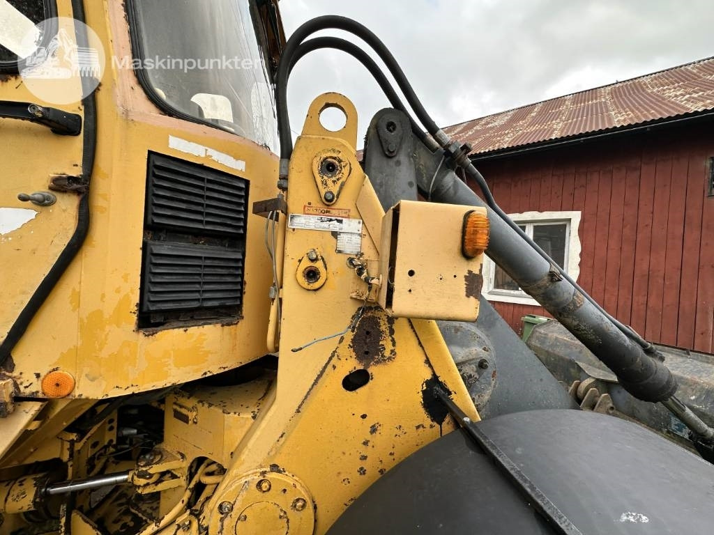 Chargeuse sur pneus Volvo BM 4300