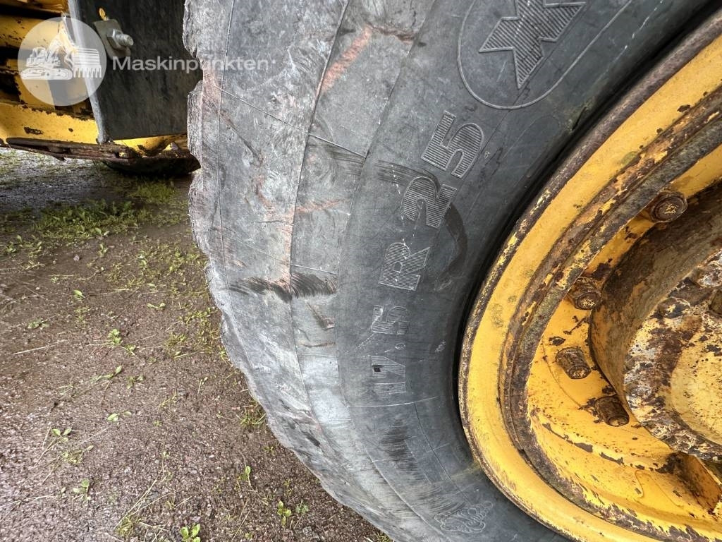 Chargeuse sur pneus Volvo BM 4300