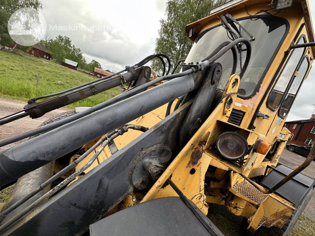 Chargeuse sur pneus Volvo BM 4300