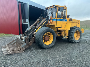 Chargeuse sur pneus Volvo BM 4400