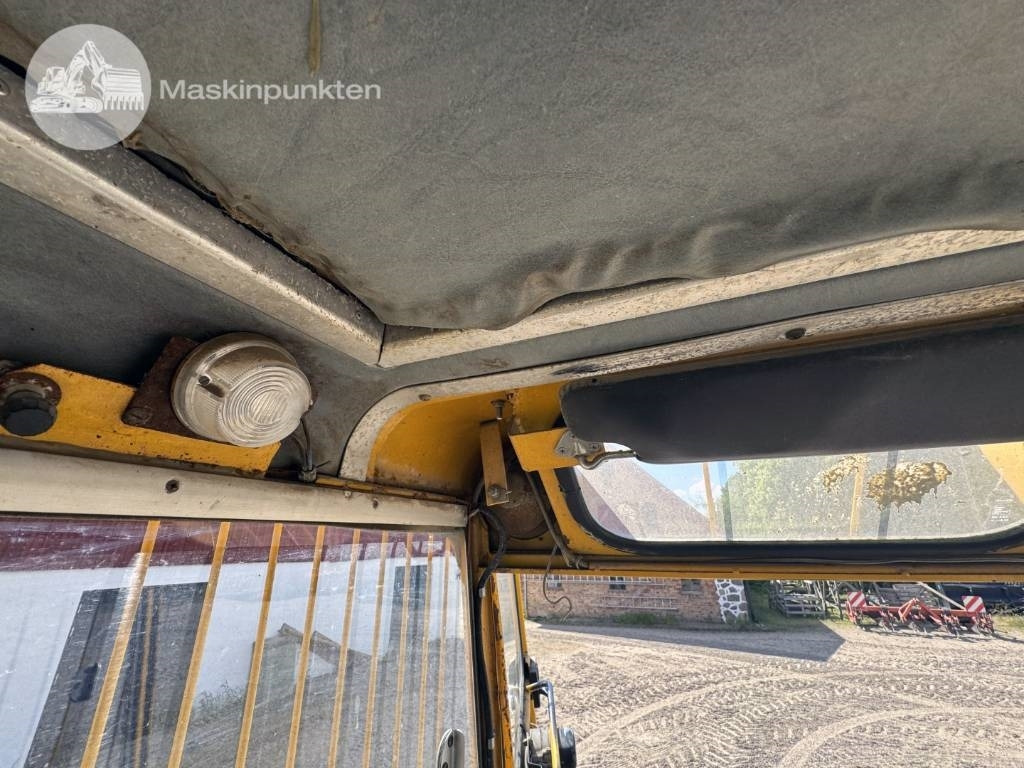 Chargeuse sur pneus Volvo BM 840