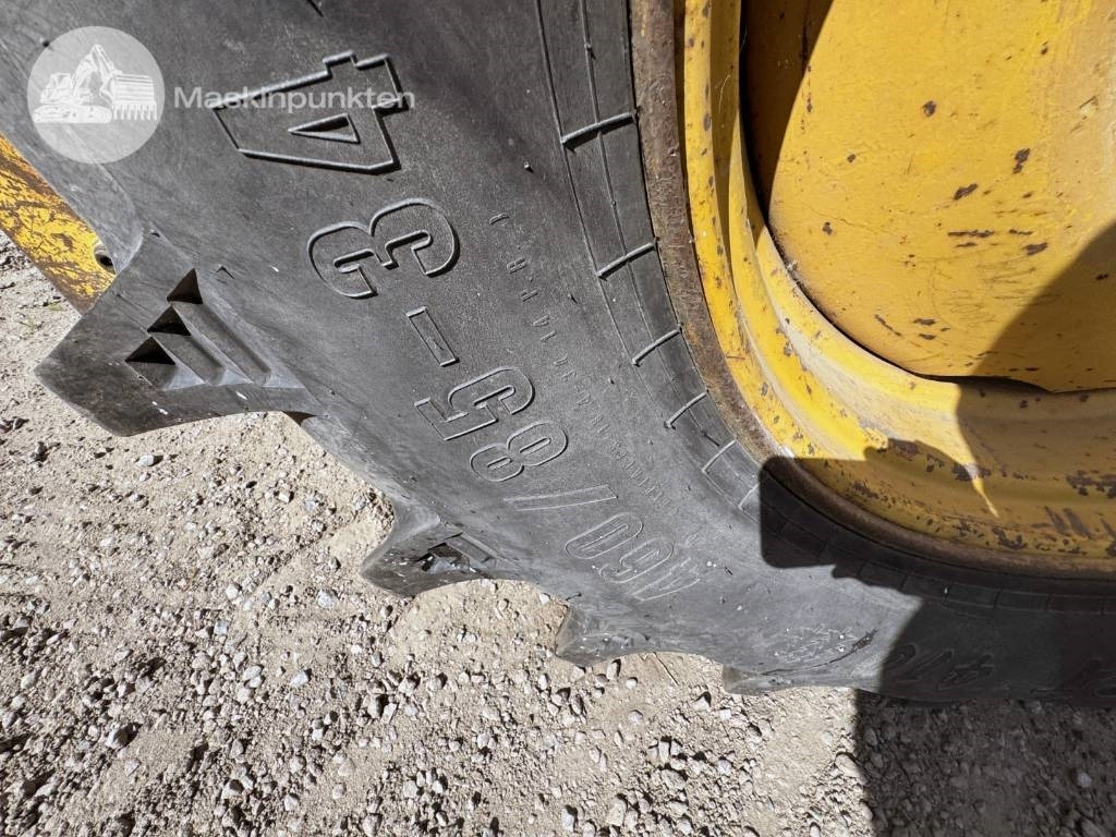 Chargeuse sur pneus Volvo BM 840