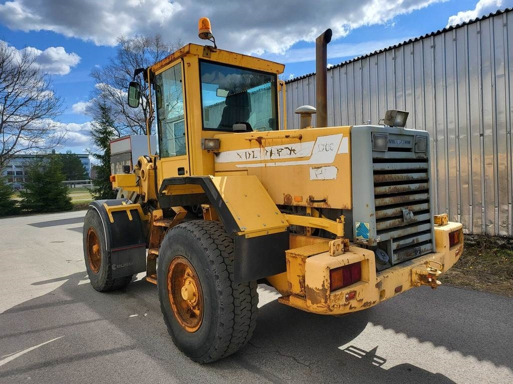 Chargeuse sur pneus Volvo BM L70C