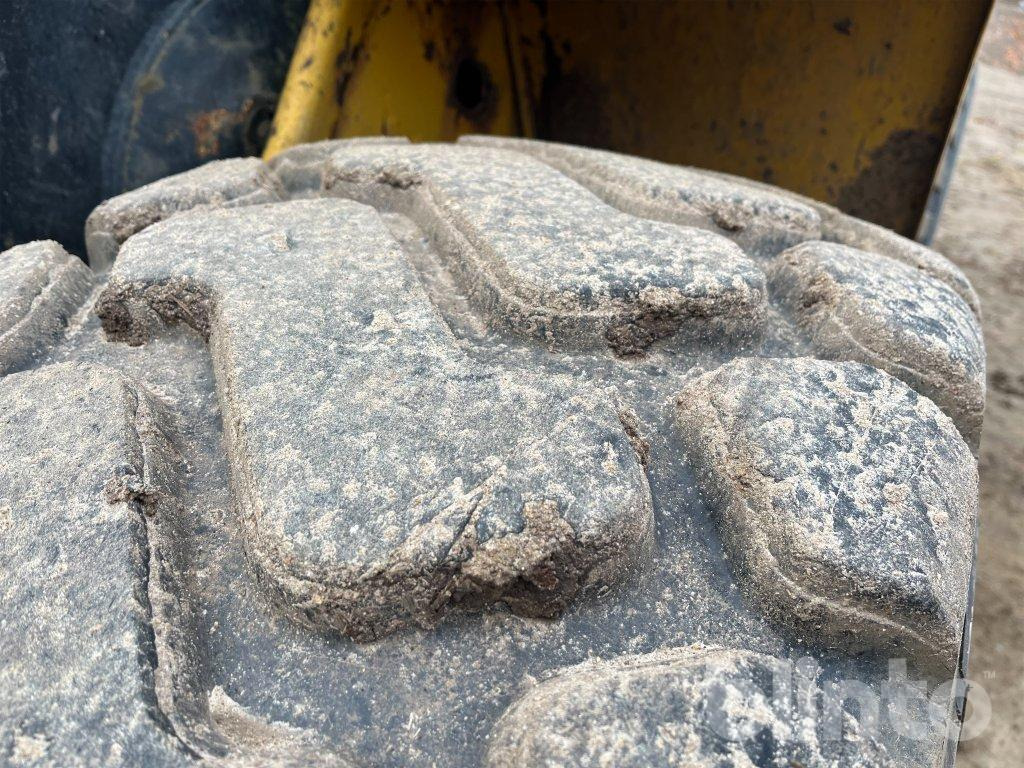 Chargeuse sur pneus Volvo BM L90