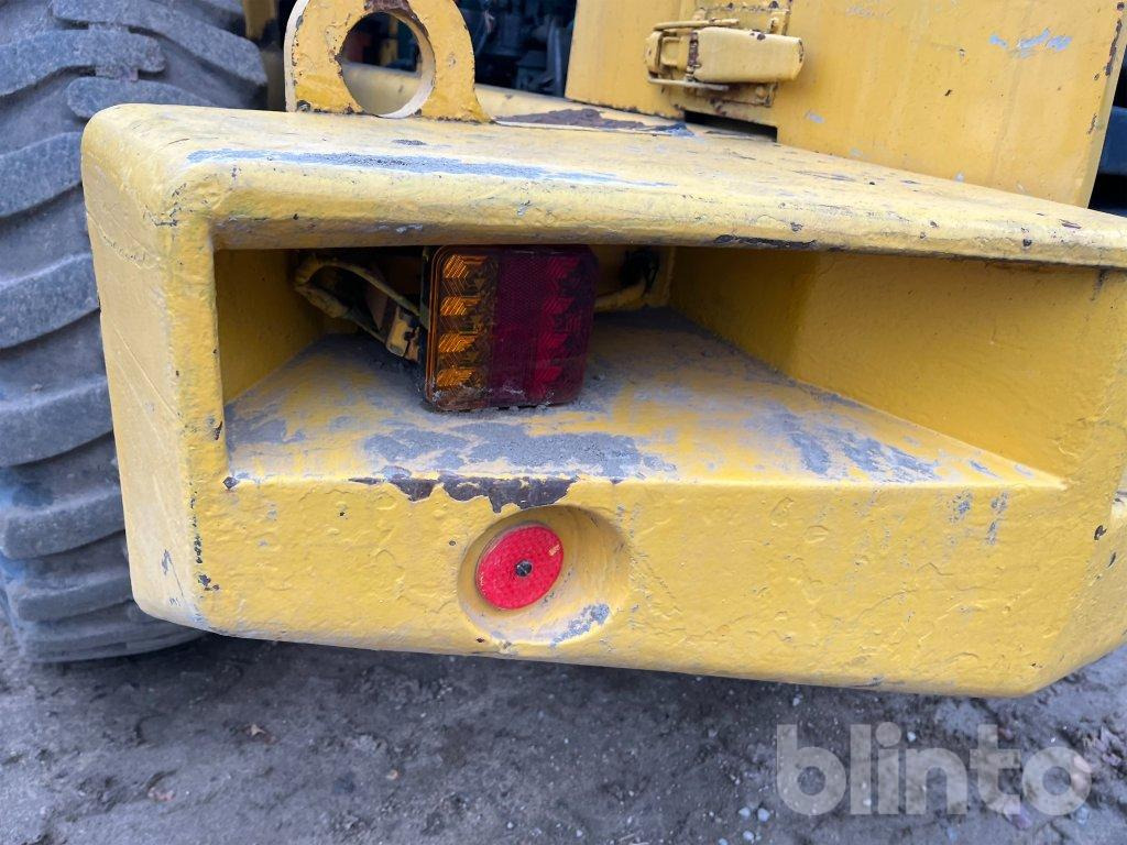 Chargeuse sur pneus Volvo BM L90