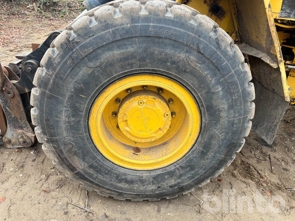 Chargeuse sur pneus Volvo BM L90