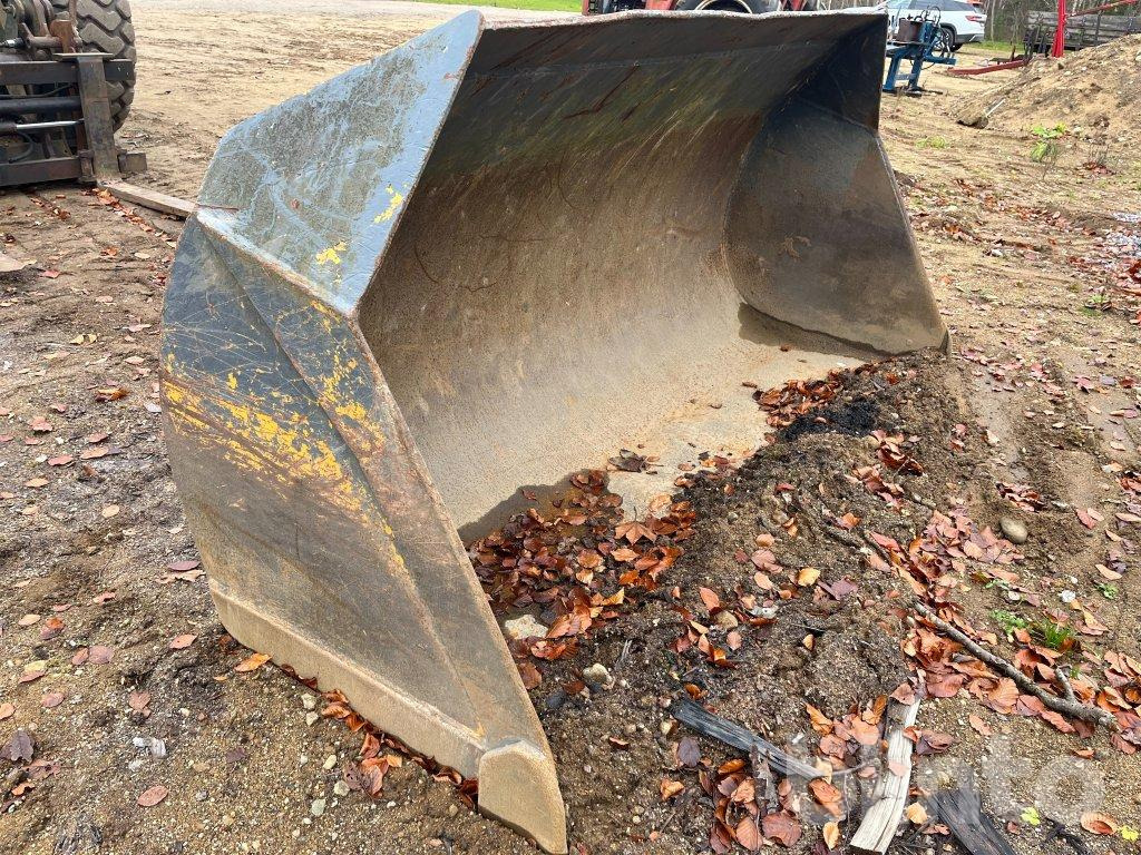 Chargeuse sur pneus Volvo BM L90