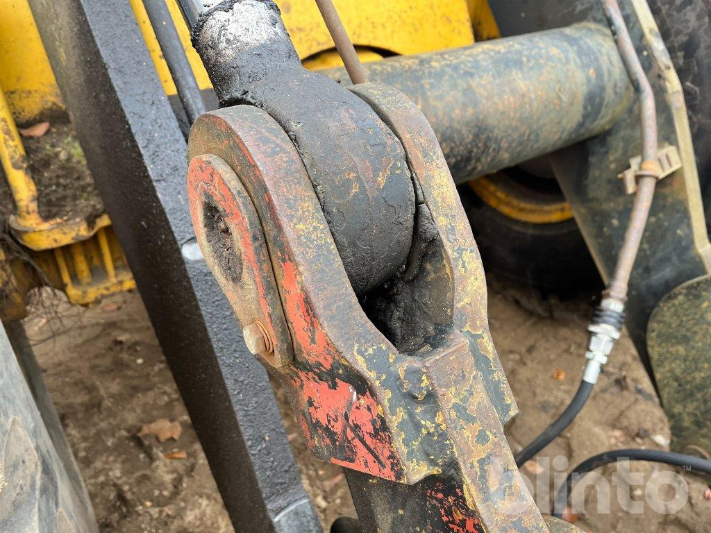 Chargeuse sur pneus Volvo BM L90