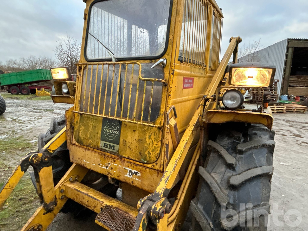 Chargeuse sur pneus Volvo BM LM641