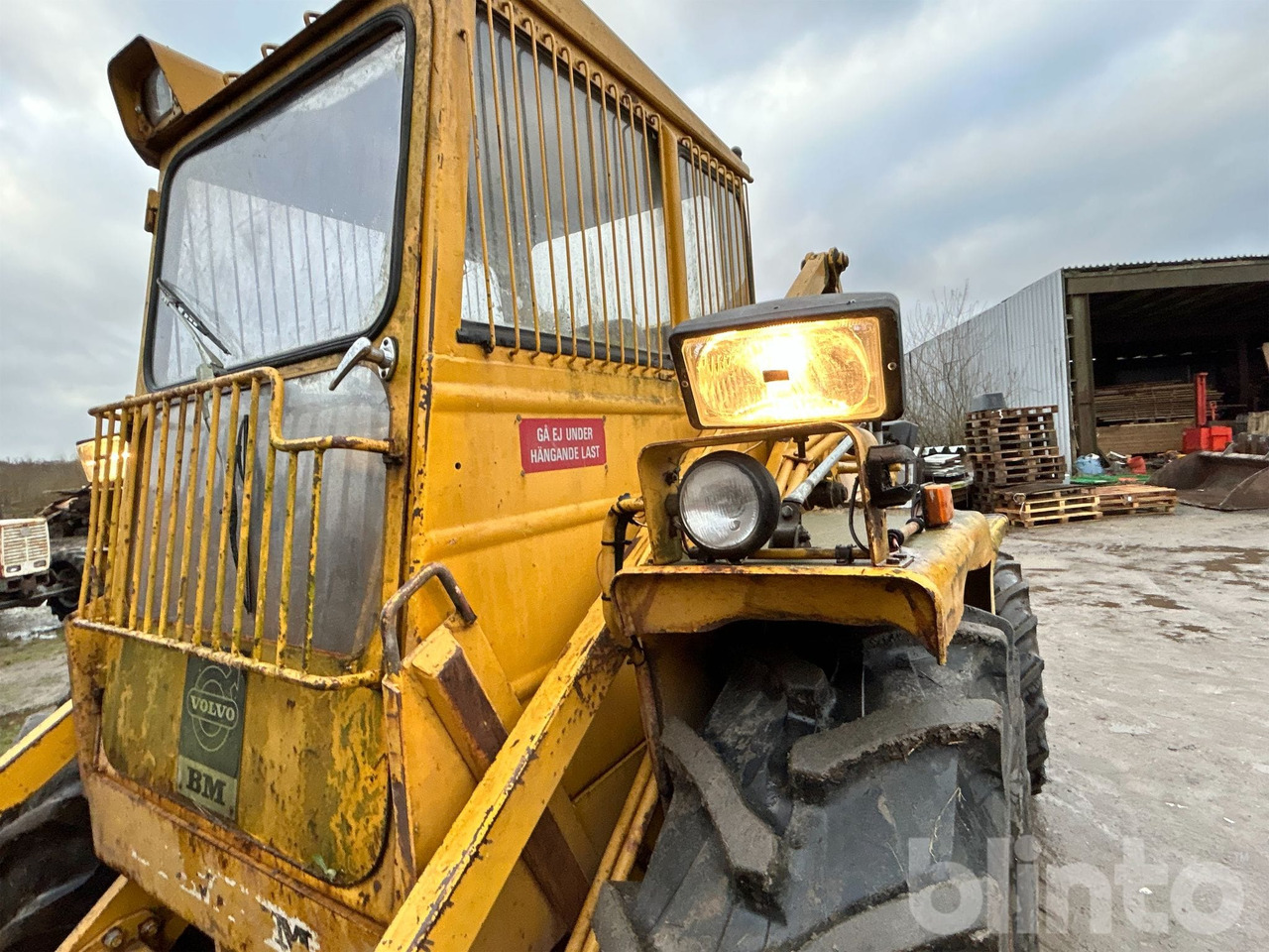 Chargeuse sur pneus Volvo BM LM641