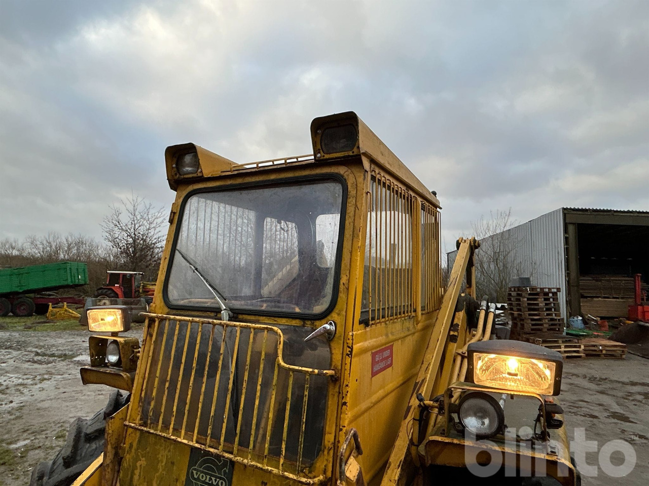 Chargeuse sur pneus Volvo BM LM641