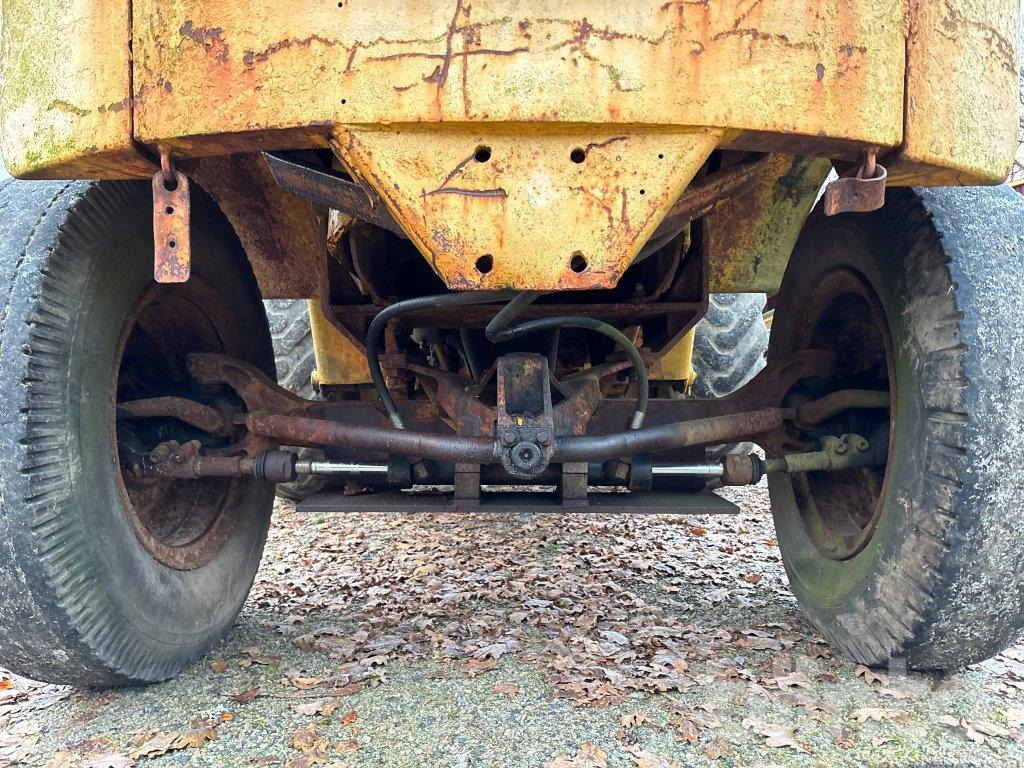 Chargeuse sur pneus Volvo H10 470 bison