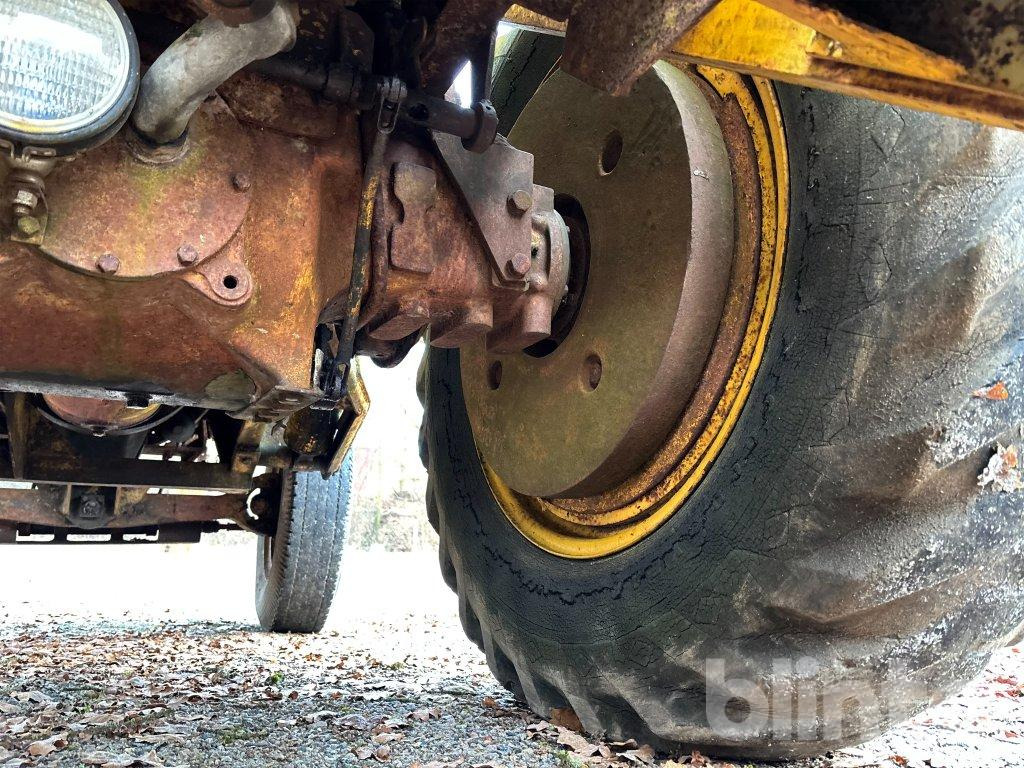 Chargeuse sur pneus Volvo H10 470 bison