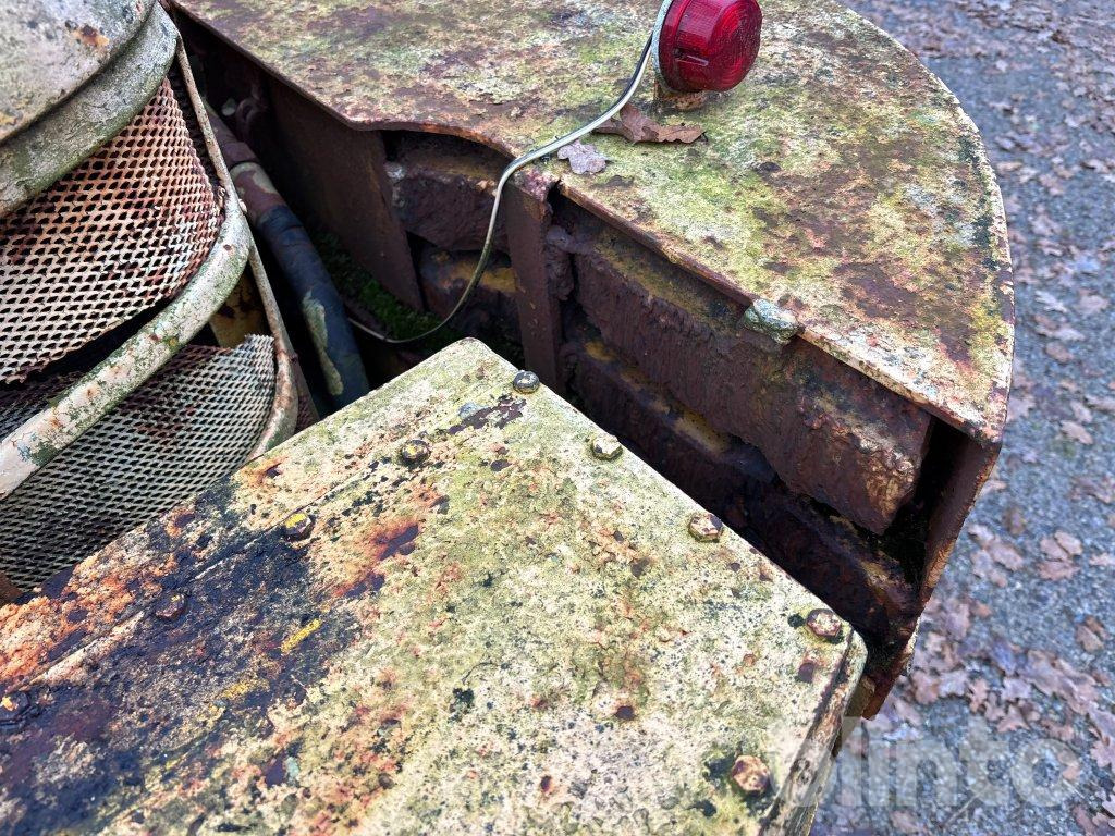 Chargeuse sur pneus Volvo H10 470 bison