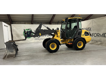 Chargeuse sur pneus  Volvo JL25H