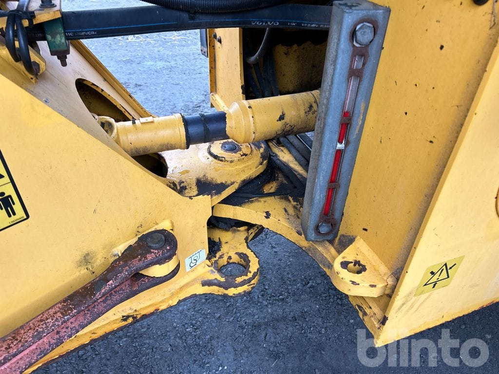 Chargeuse sur pneus Volvo L110F