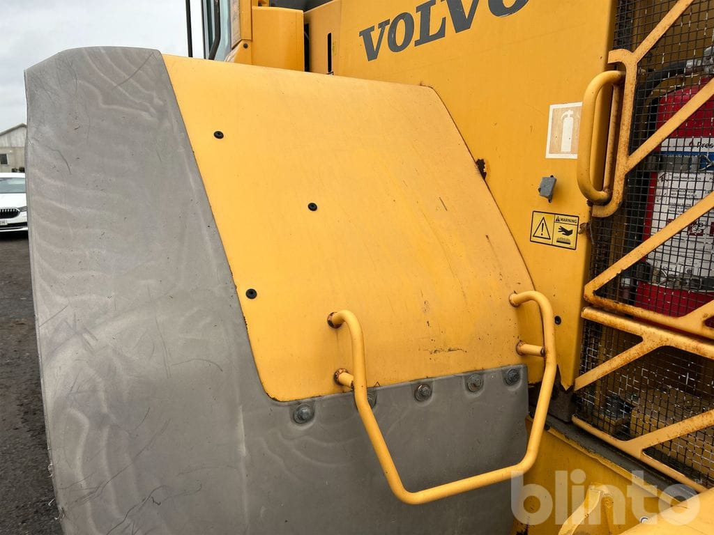 Chargeuse sur pneus Volvo L110F