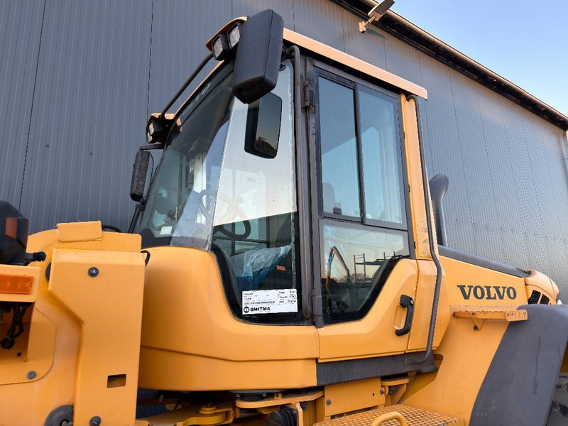 Chargeuse sur pneus Volvo L120F