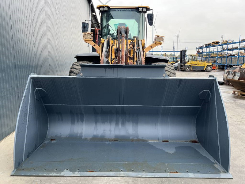 Chargeuse sur pneus Volvo L120H