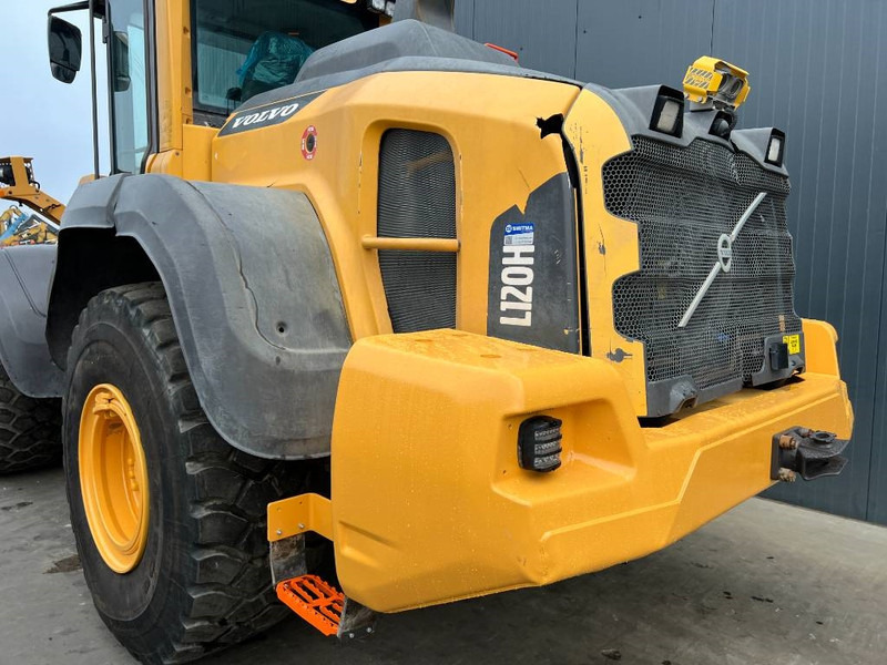 Chargeuse sur pneus Volvo L120H