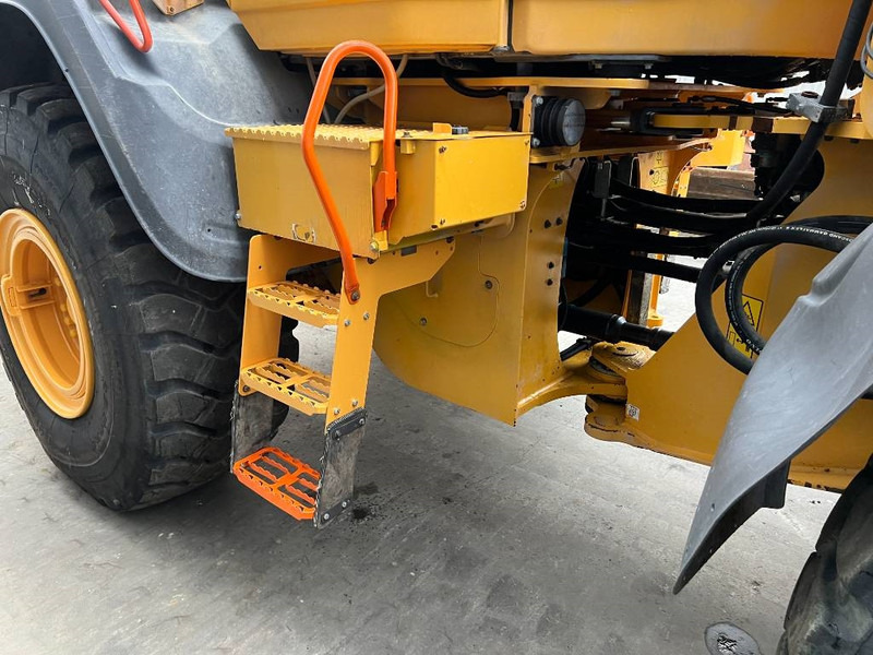 Chargeuse sur pneus Volvo L120H