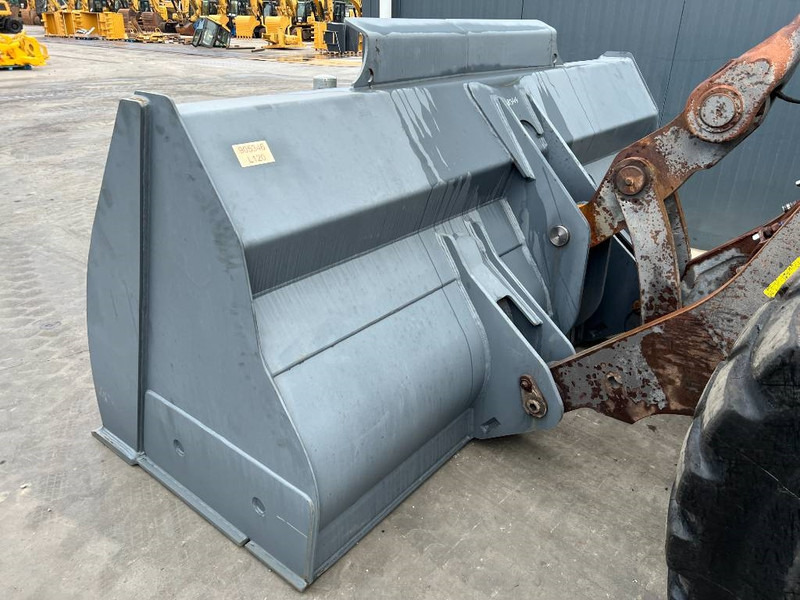 Chargeuse sur pneus Volvo L120H