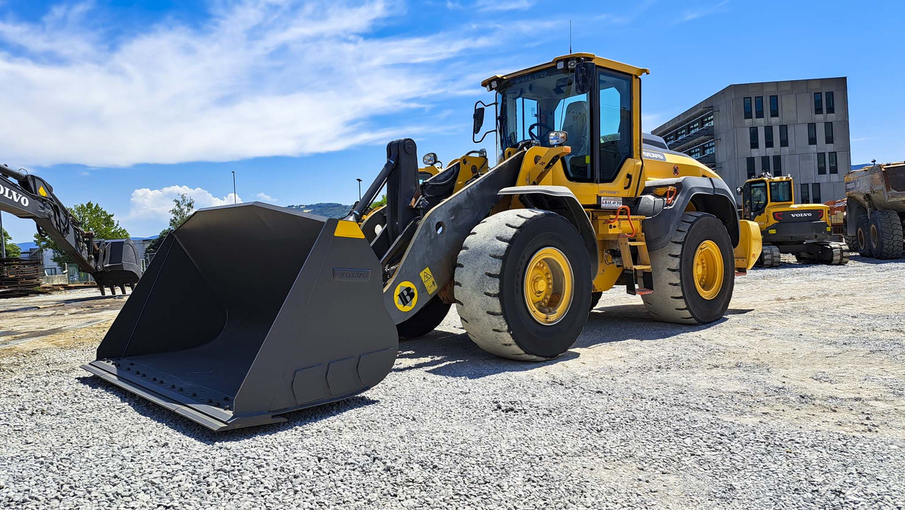 Chargeuse sur pneus Volvo L120H