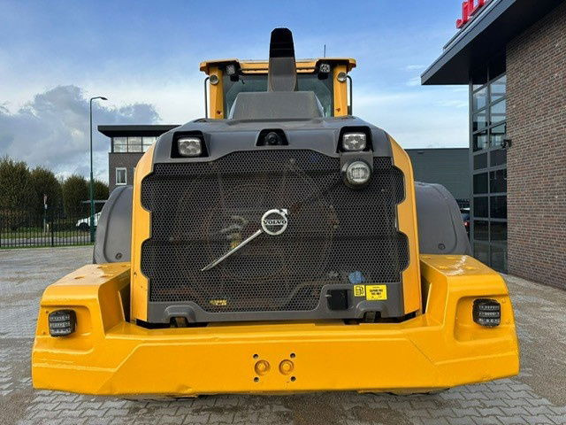 Chargeuse sur pneus Volvo L120H