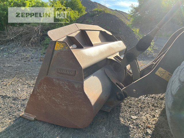 Chargeuse sur pneus Volvo L120H