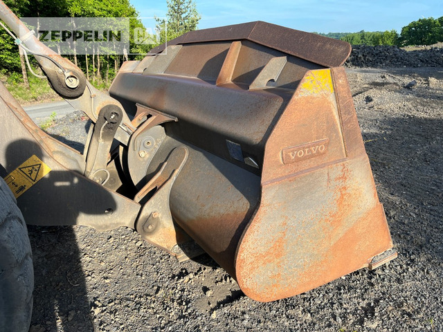 Chargeuse sur pneus Volvo L120H