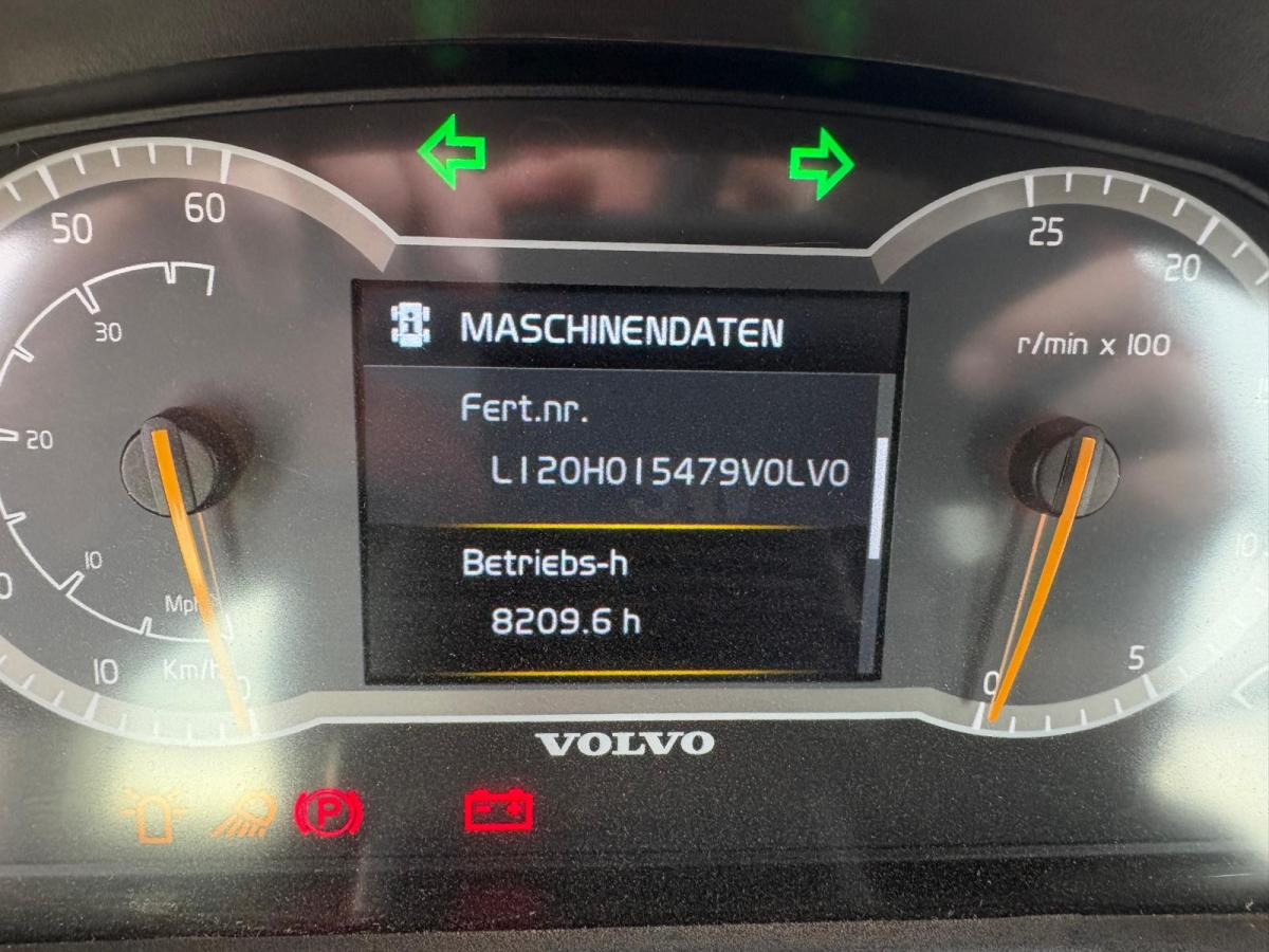 Chargeuse sur pneus Volvo L120H Long Boom