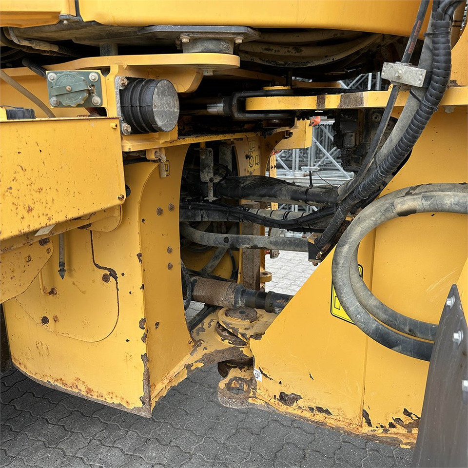 Chargeuse sur pneus Volvo L120 H