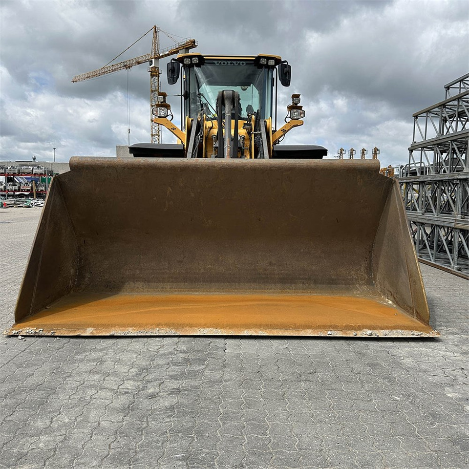 Chargeuse sur pneus Volvo L120 H