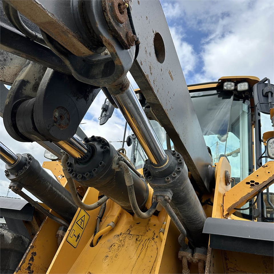 Chargeuse sur pneus Volvo L120 H