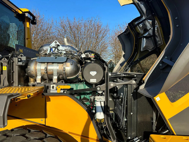 Chargeuse sur pneus Volvo L120 H2 longboom UNUSED