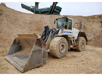 Chargeuse sur pneus  Volvo L180E