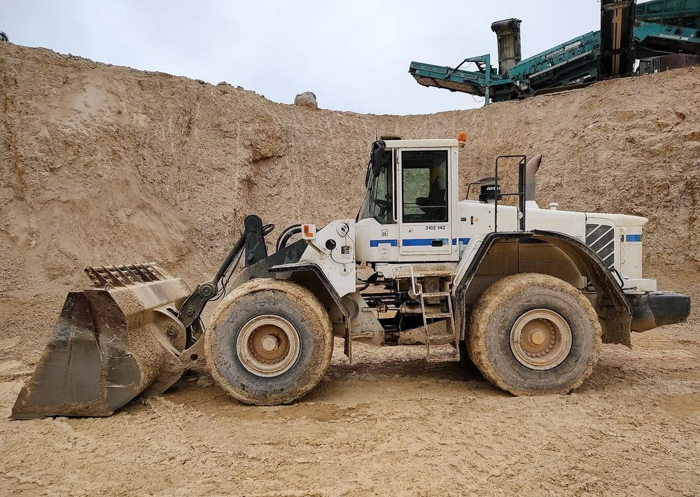 Chargeuse sur pneus Volvo L180E