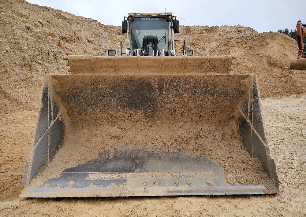 Chargeuse sur pneus Volvo L180E