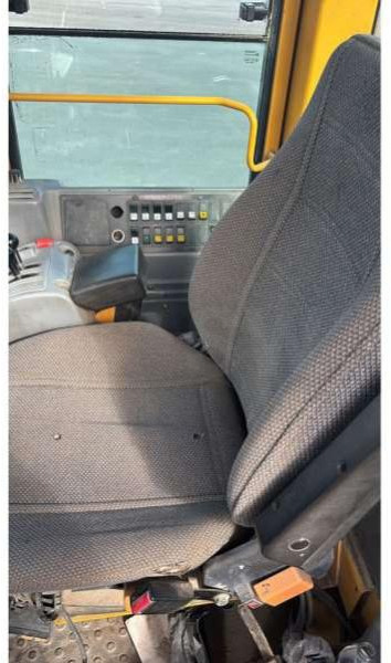 Chargeuse sur pneus Volvo L180E