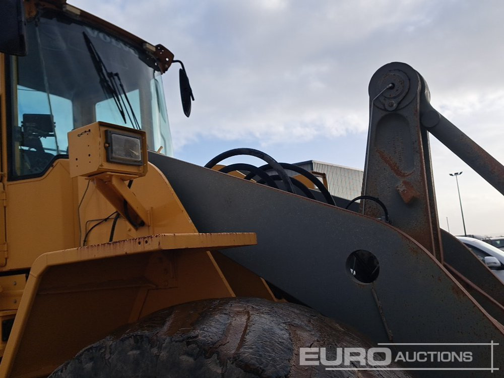 Chargeuse sur pneus Volvo L180E