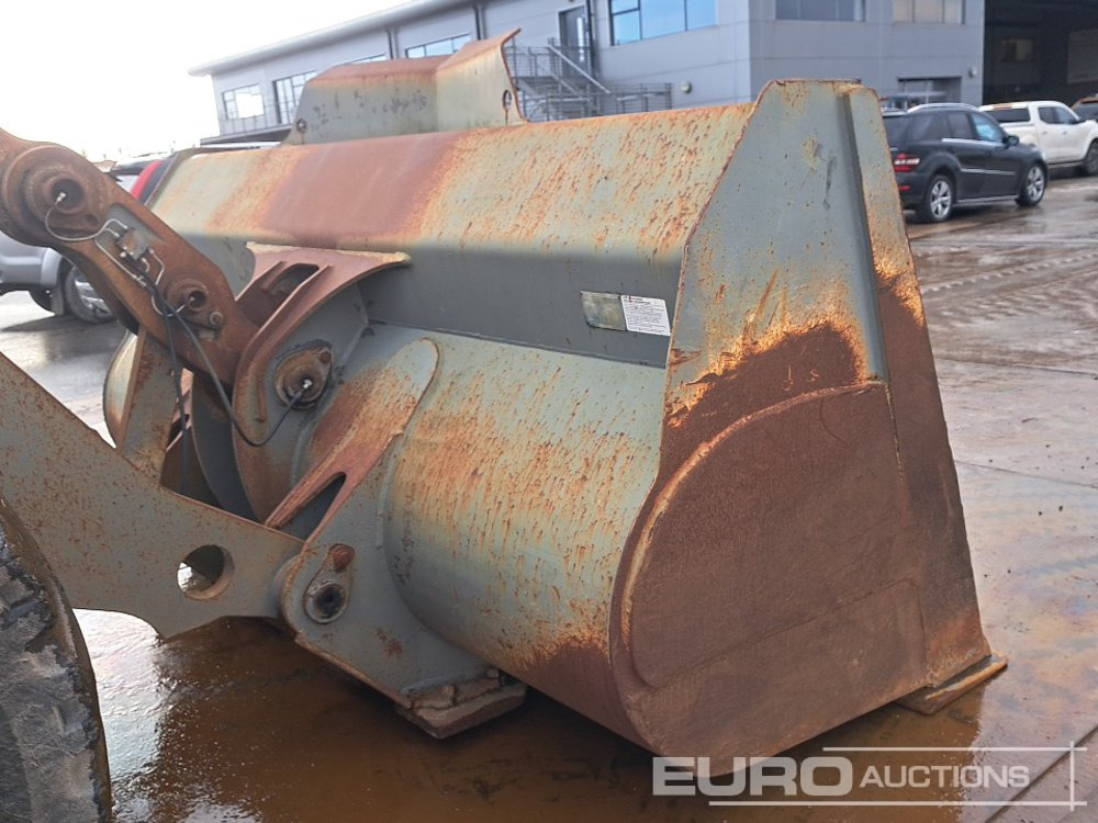 Chargeuse sur pneus Volvo L180E