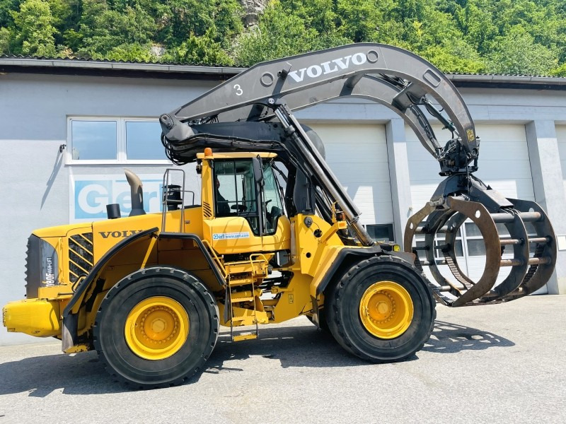 Chargeuse sur pneus Volvo L180F HL (3646)