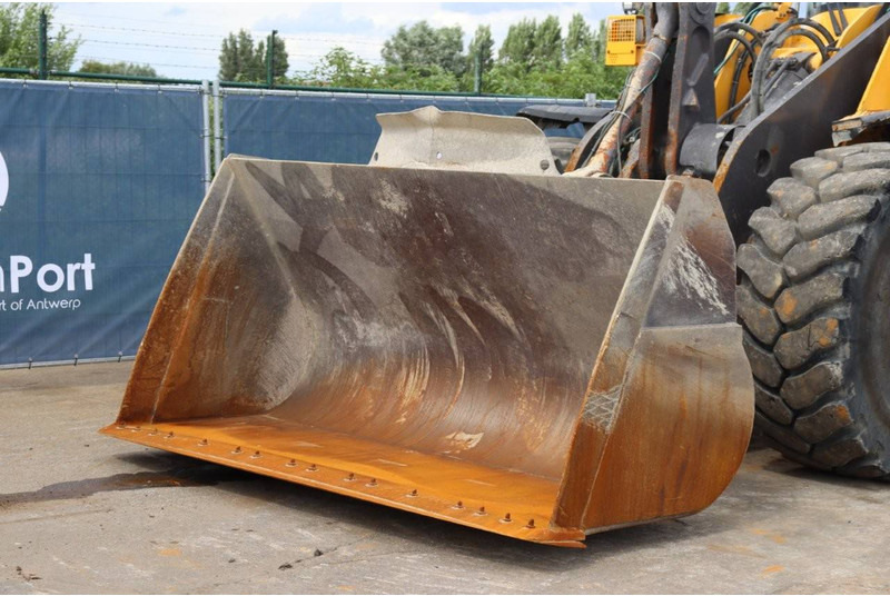 Chargeuse sur pneus Volvo L180G Wheel Loader