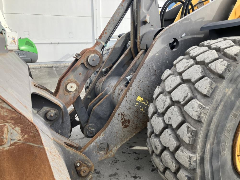 Chargeuse sur pneus Volvo L180H