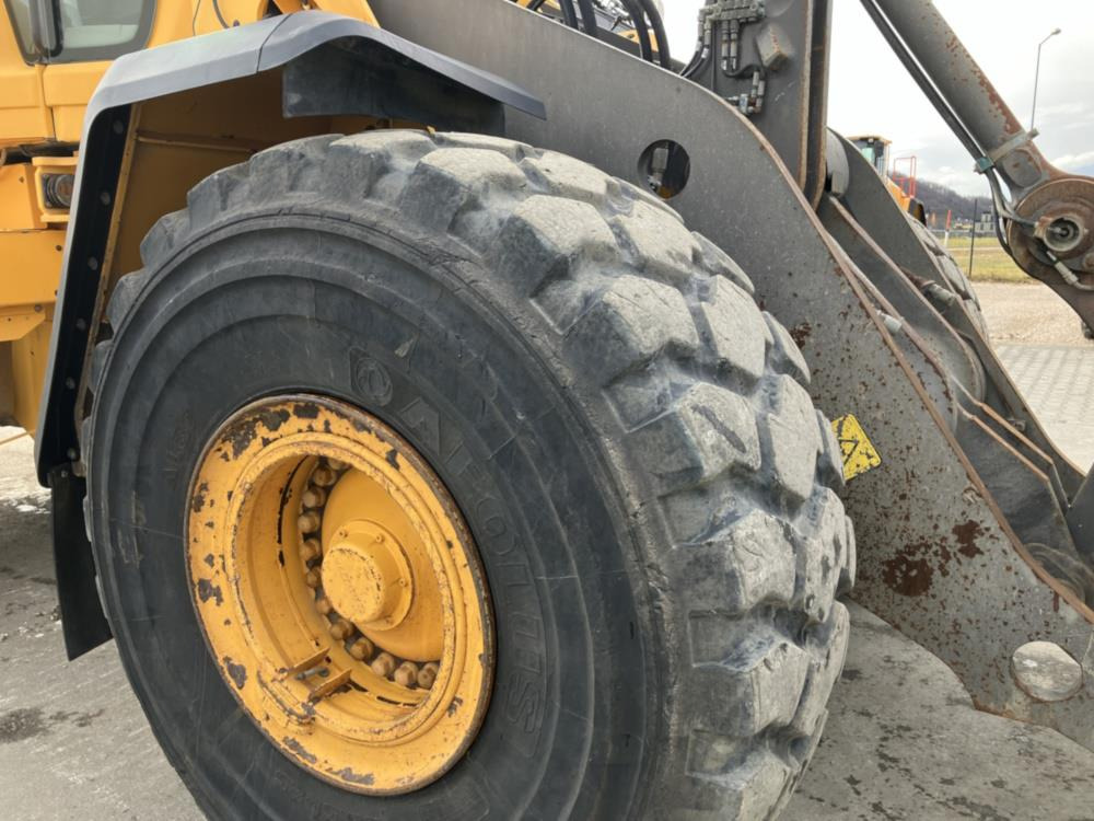 Chargeuse sur pneus Volvo L180H