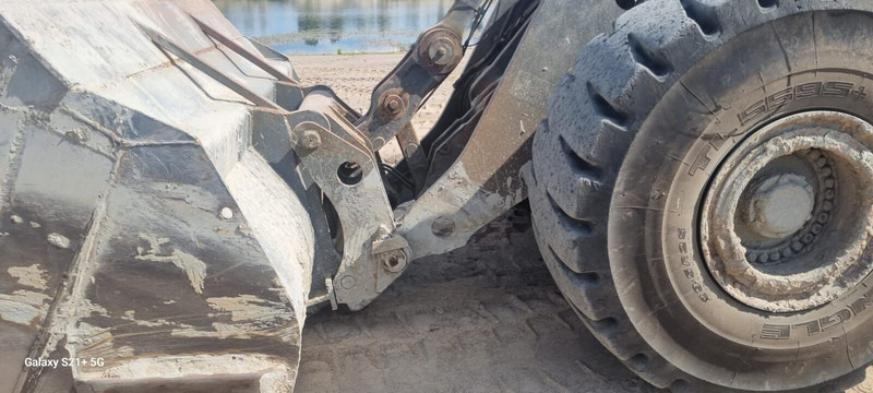 Chargeuse sur pneus Volvo L220E