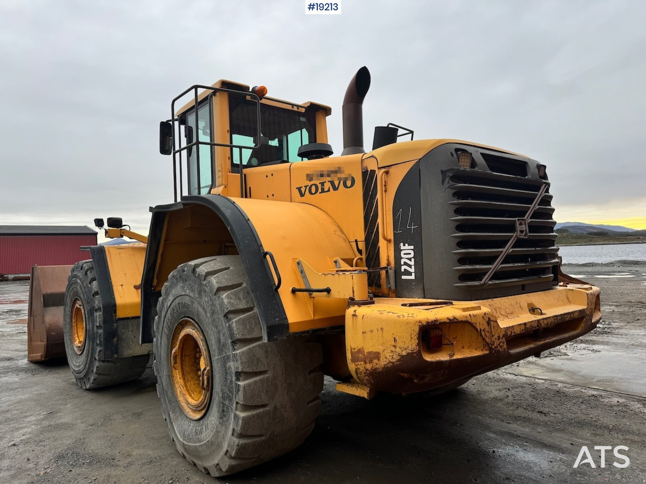 Chargeuse sur pneus Volvo L220F